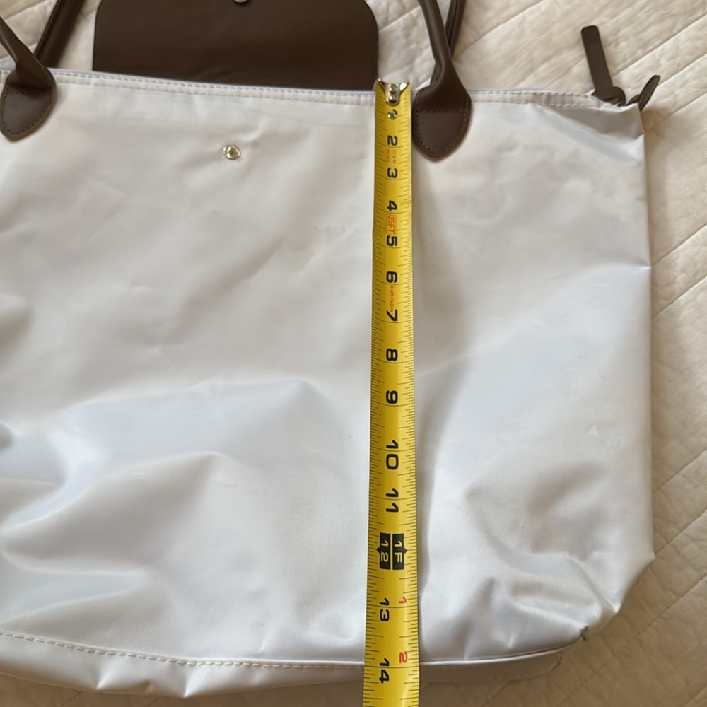 Designer inspired white large tote. - Picture 8 of 8